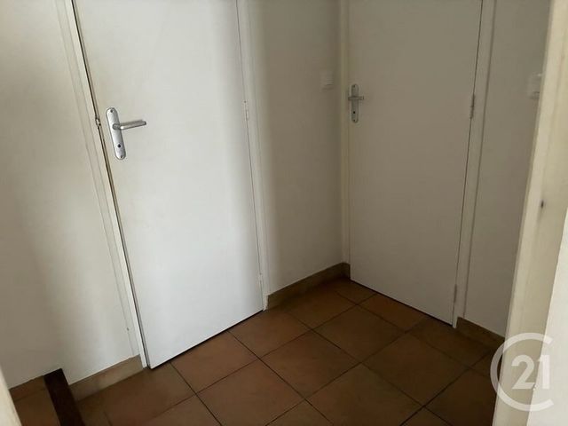 Appartement F3 à louer - 3 pièces - 56.02 m2 - GRASSE - 06 - PROVENCE-ALPES-COTE-D-AZUR - Century 21 Lafage Transactions