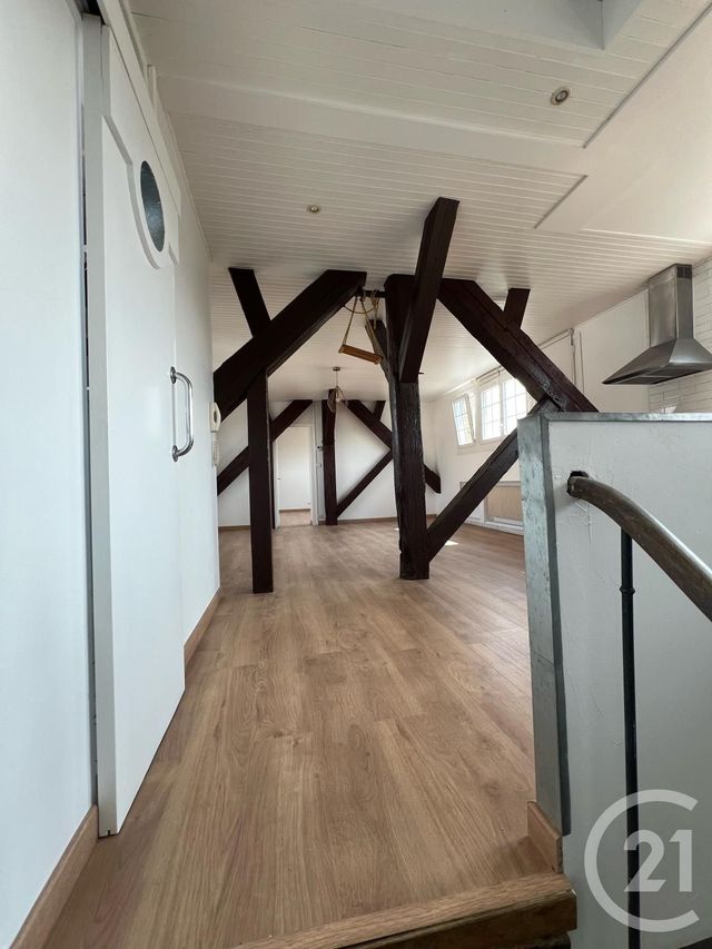 Appartement à louer - 2 pièces - 54.2 m2 - DIJON - 21 - BOURGOGNE - Century 21 Lafage Transactions