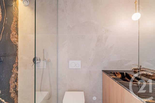 Appartement F3 à vendre - 3 pièces - 82.2 m2 - NICE - 06 - PROVENCE-ALPES-COTE-D-AZUR - Century 21 Lafage Transactions