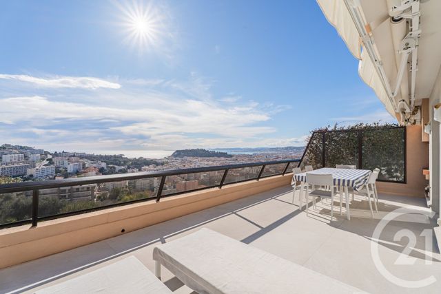 Appartement F3 à vendre - 3 pièces - 82.2 m2 - NICE - 06 - PROVENCE-ALPES-COTE-D-AZUR - Century 21 Lafage Transactions