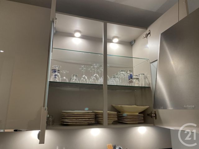 Appartement Studio à louer - 1 pièce - 25.0 m2 - NICE - 06 - PROVENCE-ALPES-COTE-D-AZUR - Century 21 Lafage Transactions