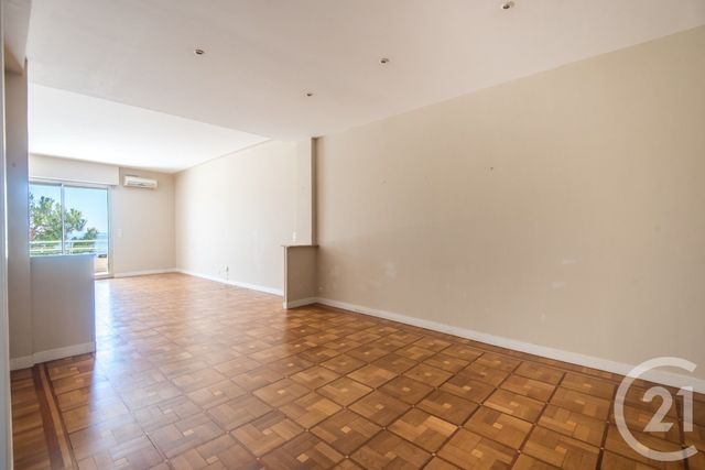 Appartement F3 à vendre - 4 pièces - 122.0 m2 - NICE - 06 - PROVENCE-ALPES-COTE-D-AZUR - Century 21 Lafage Transactions