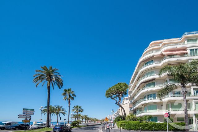 Appartement F3 à vendre - 4 pièces - 122.0 m2 - NICE - 06 - PROVENCE-ALPES-COTE-D-AZUR - Century 21 Lafage Transactions