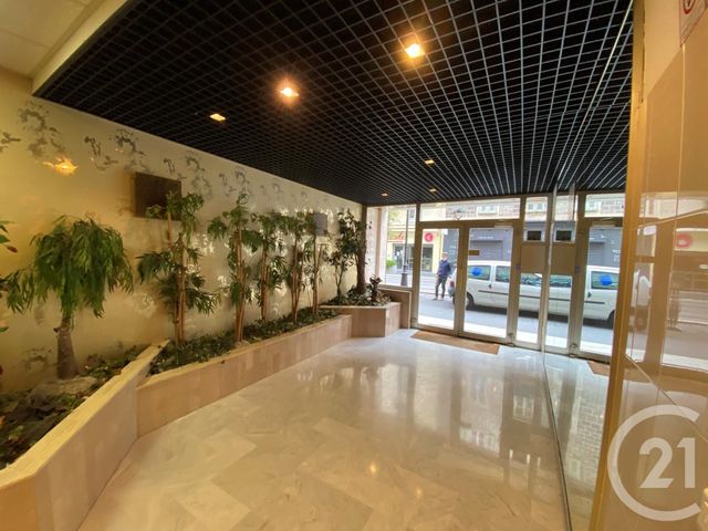 Appartement F2 à louer - 2 pièces - 34.01 m2 - NICE - 06 - PROVENCE-ALPES-COTE-D-AZUR - Century 21 Lafage Transactions