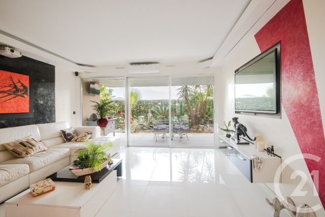Appartement F3 à vendre - 3 pièces - 69.2 m2 - NICE - 06 - PROVENCE-ALPES-COTE-D-AZUR - Century 21 Lafage Transactions