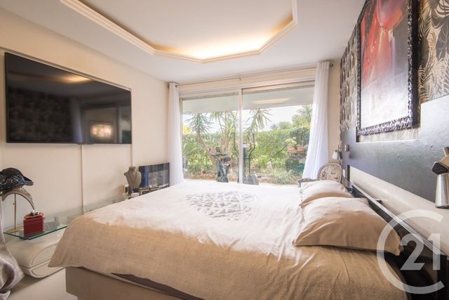 Appartement F3 à vendre - 3 pièces - 69.2 m2 - NICE - 06 - PROVENCE-ALPES-COTE-D-AZUR - Century 21 Lafage Transactions