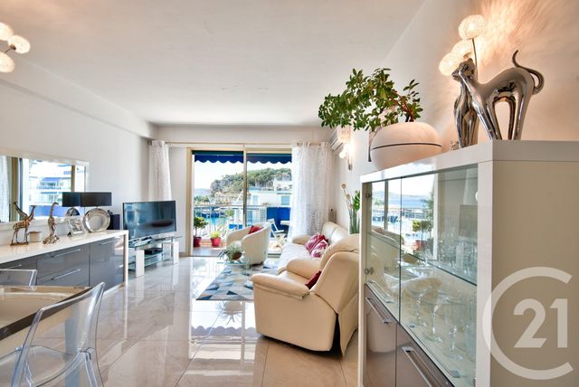 Appartement F3 à vendre - 3 pièces - 69.68 m2 - NICE - 06 - PROVENCE-ALPES-COTE-D-AZUR - Century 21 Lafage Transactions