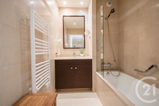 Appartement F3 à vendre - 3 pièces - 63.42 m2 - VILLEFRANCHE SUR MER - 06 - PROVENCE-ALPES-COTE-D-AZUR - Century 21 Lafage Transactions