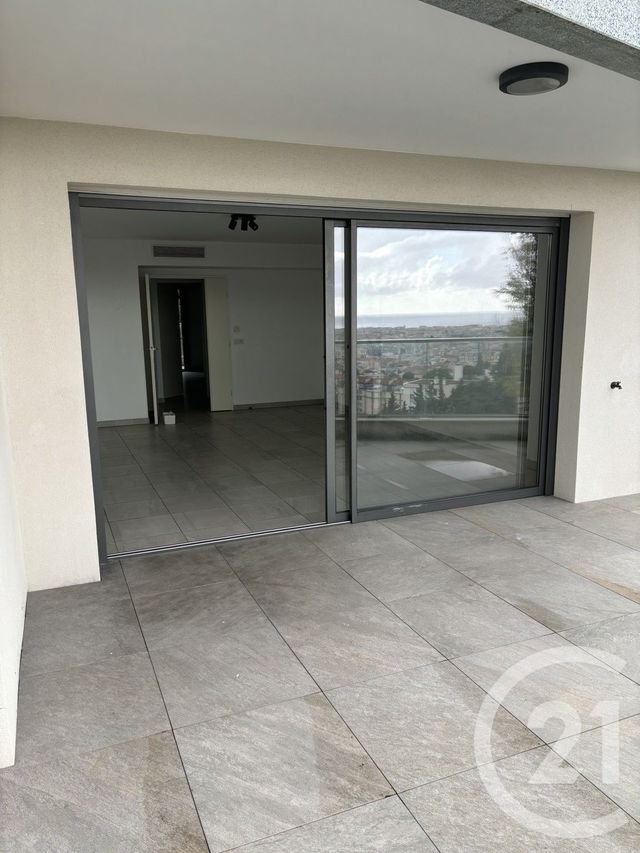 Appartement F4 à louer - 4 pièces - 90.39 m2 - NICE - 06 - PROVENCE-ALPES-COTE-D-AZUR - Century 21 Lafage Transactions