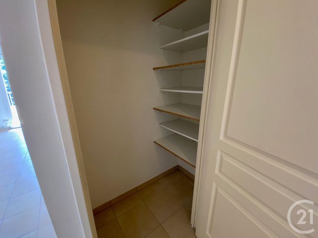 Appartement T3 à louer - 3 pièces - 61.84 m2 - ST ANDRE DE LA ROCHE - 06 - PROVENCE-ALPES-COTE-D-AZUR - Century 21 Lafage Transactions