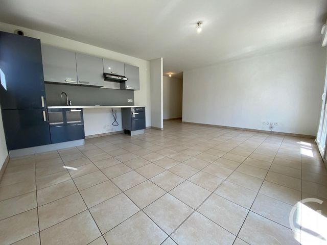 Appartement T3 à louer - 3 pièces - 61.84 m2 - ST ANDRE DE LA ROCHE - 06 - PROVENCE-ALPES-COTE-D-AZUR - Century 21 Lafage Transactions