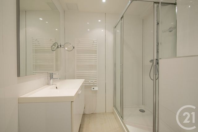 Appartement F3 à vendre - 3 pièces - 63.08 m2 - NICE - 06 - PROVENCE-ALPES-COTE-D-AZUR - Century 21 Lafage Transactions