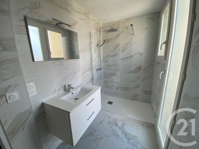 Appartement F1 à louer - 1 pièce - 33.06 m2 - NICE - 06 - PROVENCE-ALPES-COTE-D-AZUR - Century 21 Lafage Transactions