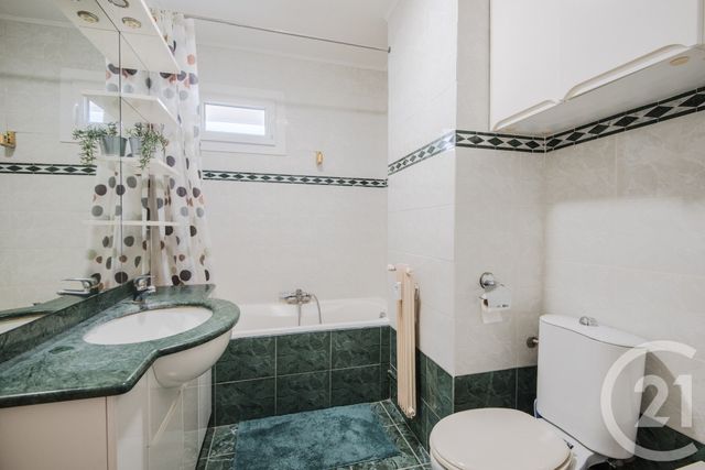 Appartement F4 à vendre - 4 pièces - 81.01 m2 - NICE - 06 - PROVENCE-ALPES-COTE-D-AZUR - Century 21 Lafage Transactions