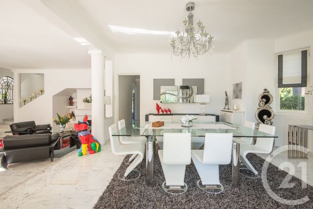 maison à louer - 9 pièces - 254.0 m2 - ST JEAN CAP FERRAT - 06 - PROVENCE-ALPES-COTE-D-AZUR - Century 21 Lafage Transactions