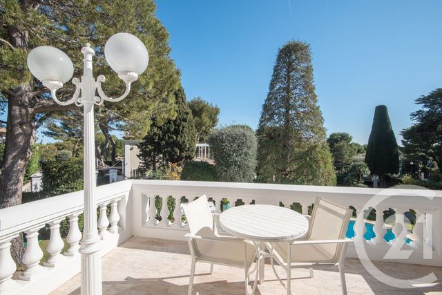 maison à louer - 9 pièces - 254.0 m2 - ST JEAN CAP FERRAT - 06 - PROVENCE-ALPES-COTE-D-AZUR - Century 21 Lafage Transactions