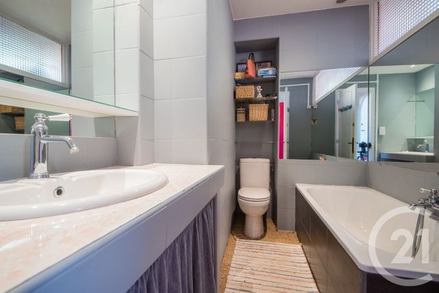 Appartement F4 à vendre - 4 pièces - 101.05 m2 - NICE - 06 - PROVENCE-ALPES-COTE-D-AZUR - Century 21 Lafage Transactions