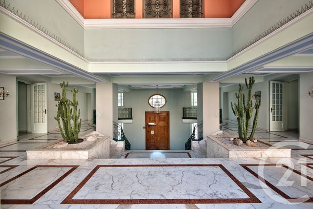 Appartement Studio à vendre - 1 pièce - 28.02 m2 - NICE - 06 - PROVENCE-ALPES-COTE-D-AZUR - Century 21 Lafage Transactions