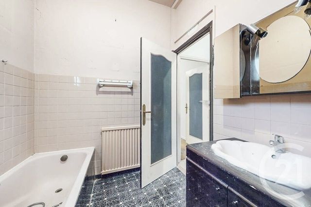 Appartement F3 à vendre - 3 pièces - 89.01 m2 - NICE - 06 - PROVENCE-ALPES-COTE-D-AZUR - Century 21 Lafage Transactions