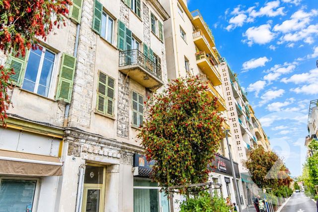Appartement F3 à vendre - 3 pièces - 48.41 m2 - NICE - 06 - PROVENCE-ALPES-COTE-D-AZUR - Century 21 Lafage Transactions