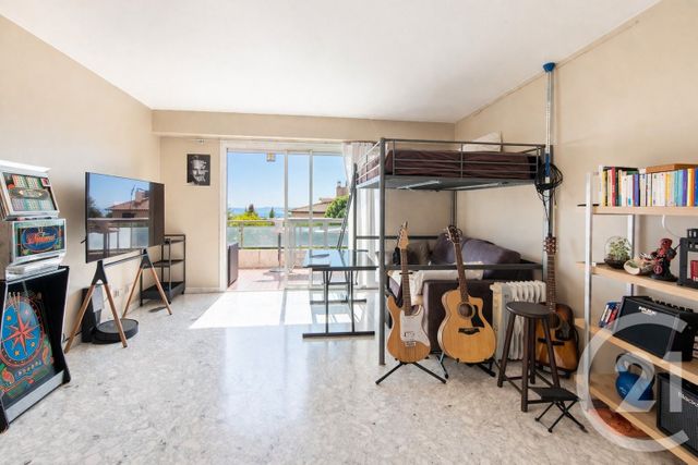 Appartement Studio à vendre - 1 pièce - 31.53 m2 - NICE - 06 - PROVENCE-ALPES-COTE-D-AZUR - Century 21 Lafage Transactions