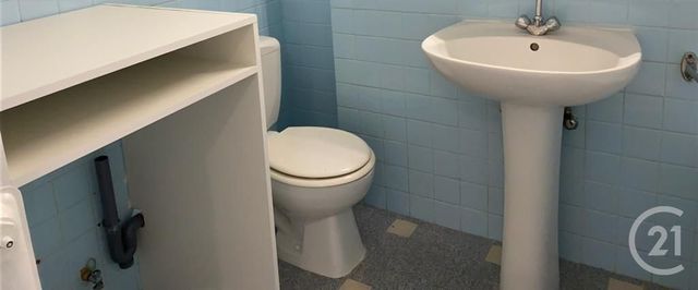 Appartement F1 à louer - 1 pièce - 32.0 m2 - NICE - 06 - PROVENCE-ALPES-COTE-D-AZUR - Century 21 Lafage Transactions