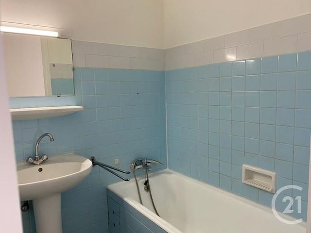 Appartement F1 à louer - 1 pièce - 32.0 m2 - NICE - 06 - PROVENCE-ALPES-COTE-D-AZUR - Century 21 Lafage Transactions