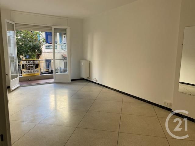 Appartement F1 à louer - 1 pièce - 32.0 m2 - NICE - 06 - PROVENCE-ALPES-COTE-D-AZUR - Century 21 Lafage Transactions