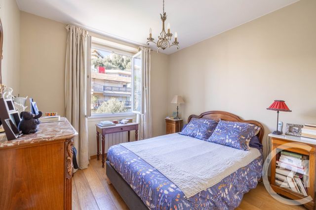 Appartement F6 à vendre - 6 pièces - 165.0 m2 - NICE - 06 - PROVENCE-ALPES-COTE-D-AZUR - Century 21 Lafage Transactions