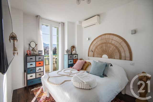 Appartement F4 à vendre - 4 pièces - 82.5 m2 - NICE - 06 - PROVENCE-ALPES-COTE-D-AZUR - Century 21 Lafage Transactions