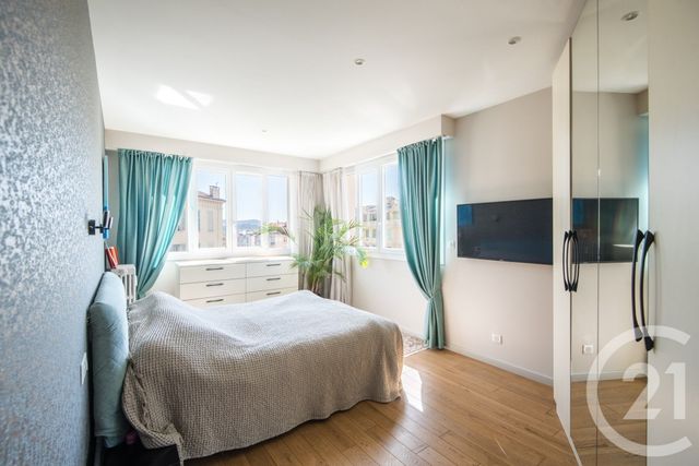 Appartement F4 à vendre - 4 pièces - 100.05 m2 - NICE - 06 - PROVENCE-ALPES-COTE-D-AZUR - Century 21 Lafage Transactions