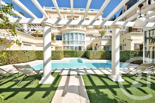 Appartement F4 à louer - 4 pièces - 155.77 m2 - NICE - 06 - PROVENCE-ALPES-COTE-D-AZUR - Century 21 Lafage Transactions