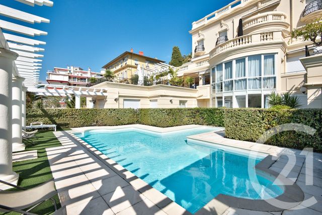 Appartement F4 à louer - 4 pièces - 155.77 m2 - NICE - 06 - PROVENCE-ALPES-COTE-D-AZUR - Century 21 Lafage Transactions