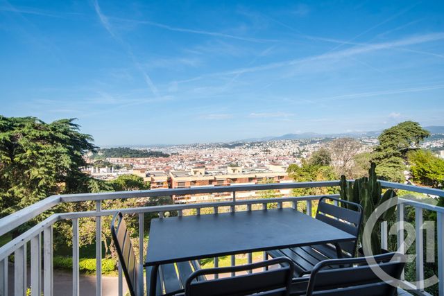 Appartement F3 à vendre - 3 pièces - 69.12 m2 - NICE - 06 - PROVENCE-ALPES-COTE-D-AZUR - Century 21 Lafage Transactions