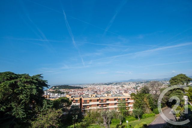 Appartement F3 à vendre - 3 pièces - 69.12 m2 - NICE - 06 - PROVENCE-ALPES-COTE-D-AZUR - Century 21 Lafage Transactions