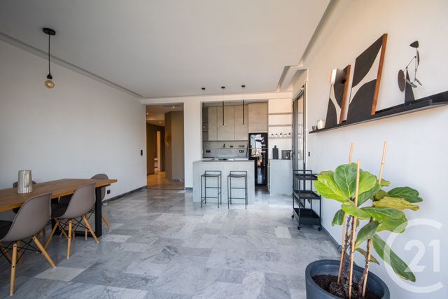 Appartement F3 à vendre - 3 pièces - 69.12 m2 - NICE - 06 - PROVENCE-ALPES-COTE-D-AZUR - Century 21 Lafage Transactions