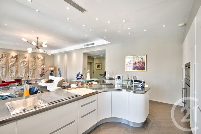 Appartement F3 à vendre - 3 pièces - 116.08 m2 - NICE - 06 - PROVENCE-ALPES-COTE-D-AZUR - Century 21 Lafage Transactions