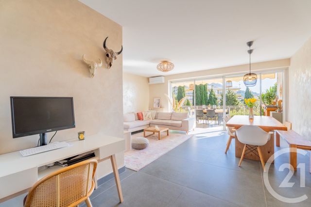 Appartement F4 à vendre - 4 pièces - 105.51 m2 - VILLEFRANCHE SUR MER - 06 - PROVENCE-ALPES-COTE-D-AZUR - Century 21 Lafage Transactions