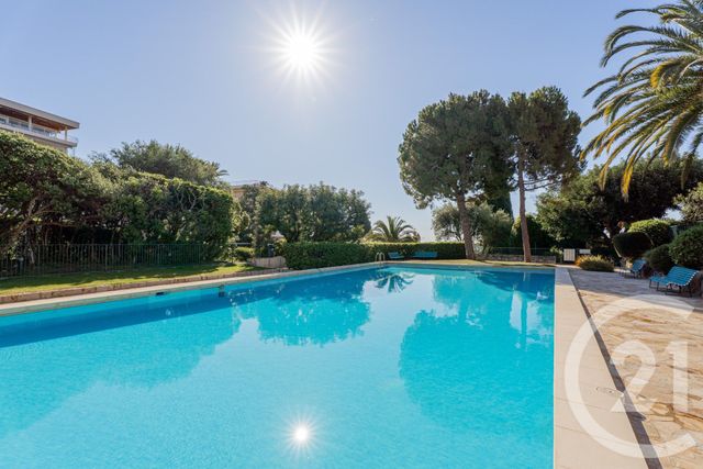 Appartement F4 à vendre - 4 pièces - 105.51 m2 - VILLEFRANCHE SUR MER - 06 - PROVENCE-ALPES-COTE-D-AZUR - Century 21 Lafage Transactions