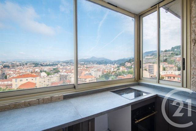 Appartement F3 à louer - 3 pièces - 56.13 m2 - NICE - 06 - PROVENCE-ALPES-COTE-D-AZUR - Century 21 Lafage Transactions