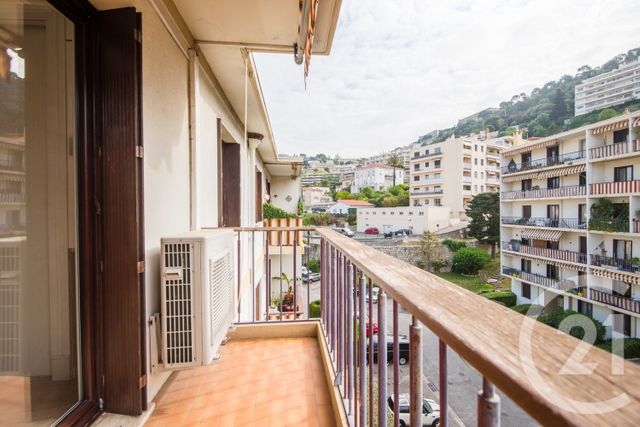 Appartement F3 à louer - 3 pièces - 56.13 m2 - NICE - 06 - PROVENCE-ALPES-COTE-D-AZUR - Century 21 Lafage Transactions