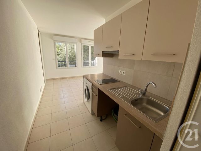 Appartement F1 bis à louer - 2 pièces - 33.35 m2 - NICE - 06 - PROVENCE-ALPES-COTE-D-AZUR - Century 21 Lafage Transactions