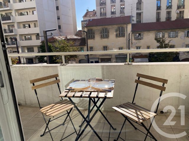 Appartement F2 à louer - 2 pièces - 29.4 m2 - NICE - 06 - PROVENCE-ALPES-COTE-D-AZUR - Century 21 Lafage Transactions