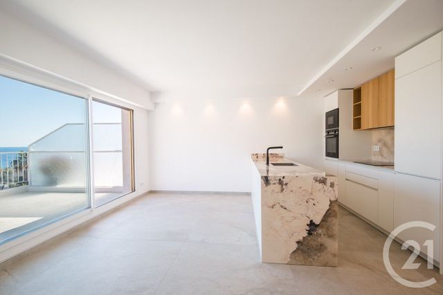 Appartement F3 à vendre - 3 pièces - 80.5 m2 - NICE - 06 - PROVENCE-ALPES-COTE-D-AZUR - Century 21 Lafage Transactions