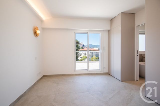 Appartement F3 à vendre - 3 pièces - 80.5 m2 - NICE - 06 - PROVENCE-ALPES-COTE-D-AZUR - Century 21 Lafage Transactions