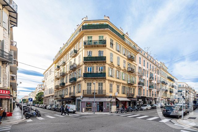 Appartement F3 à vendre - 3 pièces - 74.95 m2 - NICE - 06 - PROVENCE-ALPES-COTE-D-AZUR - Century 21 Lafage Transactions
