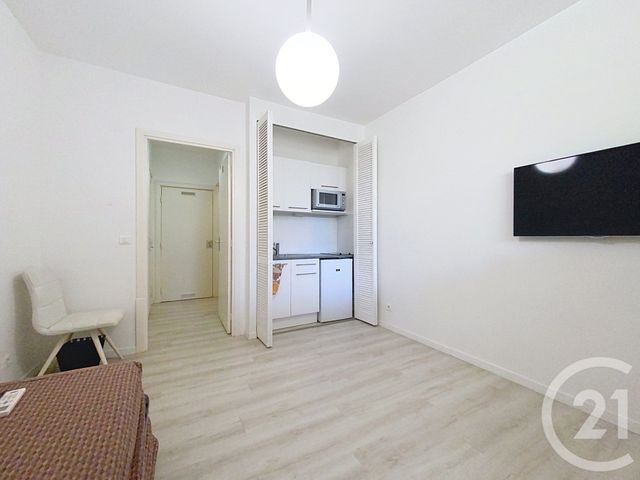 Appartement Studio à louer - 1 pièce - 18.12 m2 - NICE - 06 - PROVENCE-ALPES-COTE-D-AZUR - Century 21 Lafage Transactions