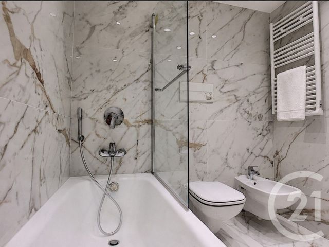 Appartement F3 à louer - 3 pièces - 86.0 m2 - NICE - 06 - PROVENCE-ALPES-COTE-D-AZUR - Century 21 Lafage Transactions