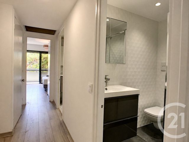 Appartement F3 à louer - 3 pièces - 86.0 m2 - NICE - 06 - PROVENCE-ALPES-COTE-D-AZUR - Century 21 Lafage Transactions