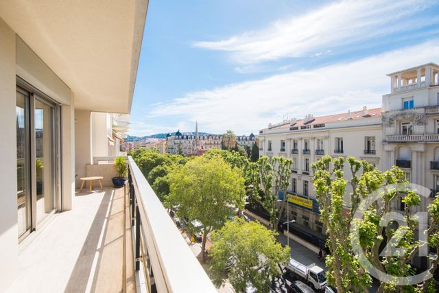 Appartement F3 à vendre - 3 pièces - 87.02 m2 - NICE - 06 - PROVENCE-ALPES-COTE-D-AZUR - Century 21 Lafage Transactions